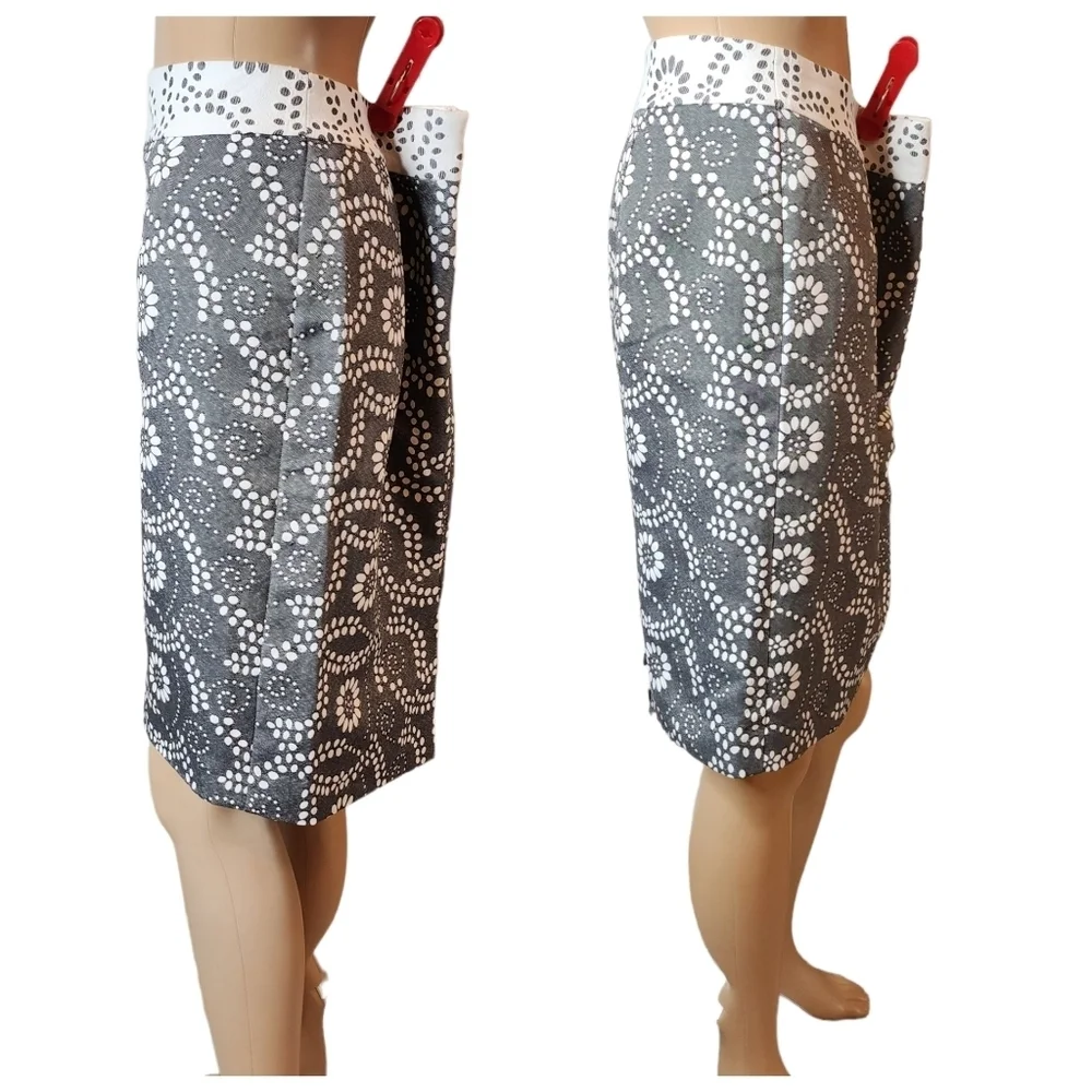 Banana Republic grey floral pencil skirt. Women's‎ size 6
